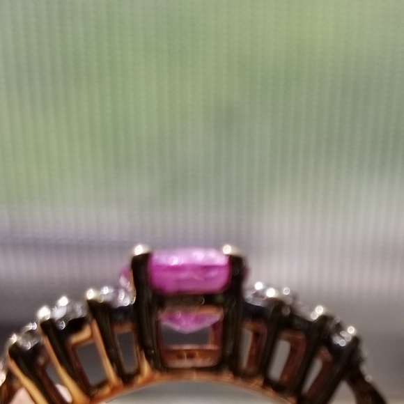 LeVian 1.30ct 18KT Pink Sapphire Ring - Picture 2 of 7